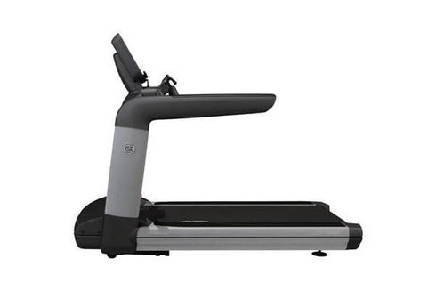 Life Fitness Platinum Club Series Treadmill